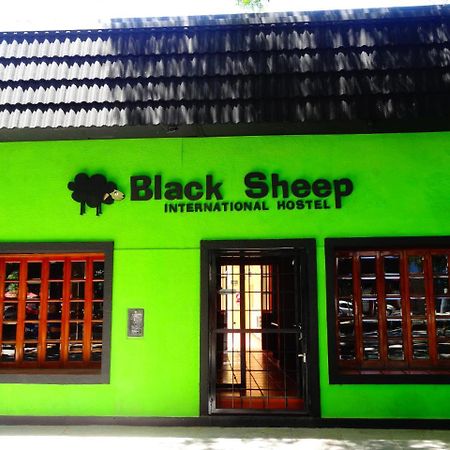 Black Sheep International Hostel Mendoza Zewnętrze zdjęcie